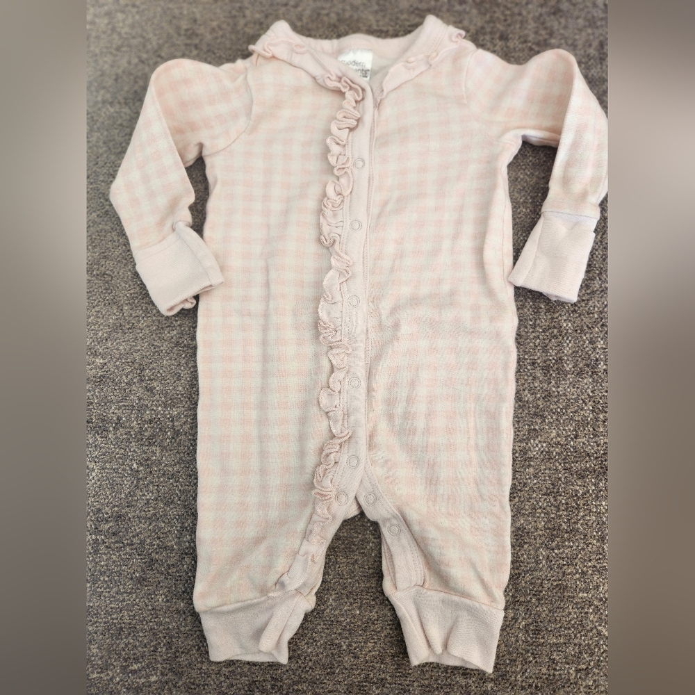 Baby Girl Sleeper Outfit, Size 0-3M